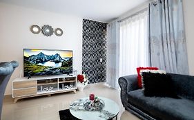 Gorgeous 503 The Millennial With Inverter